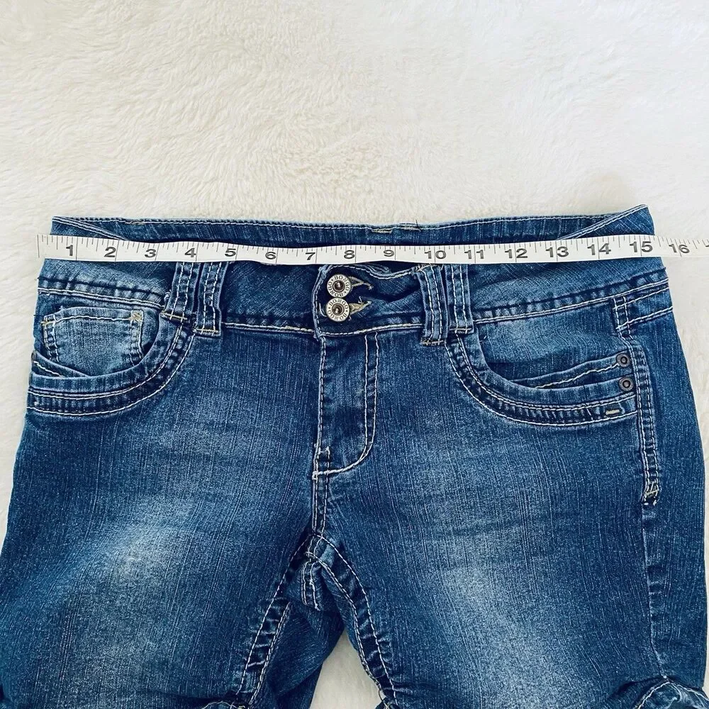 Bongo Jean shorts Vintage y2k size 11 Junior Women’s Grunge